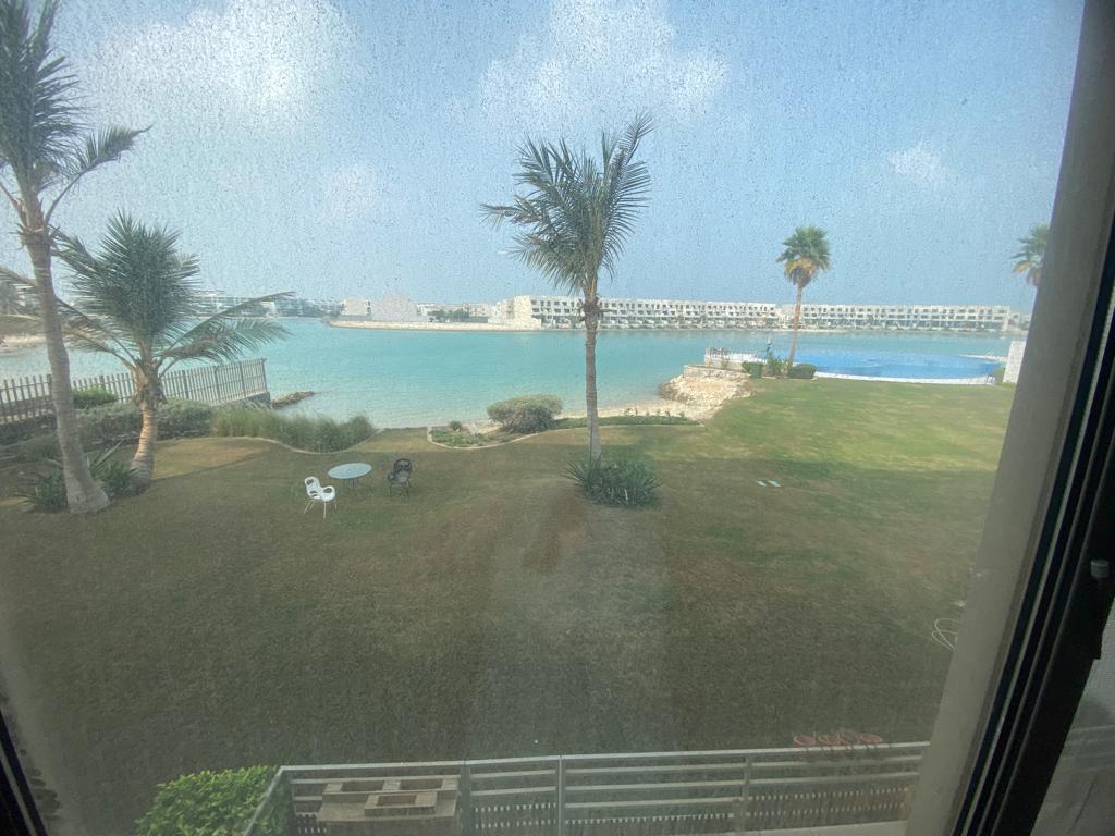 Beach Front Fully Furnished Spacious Luxury Apartment For Rent
