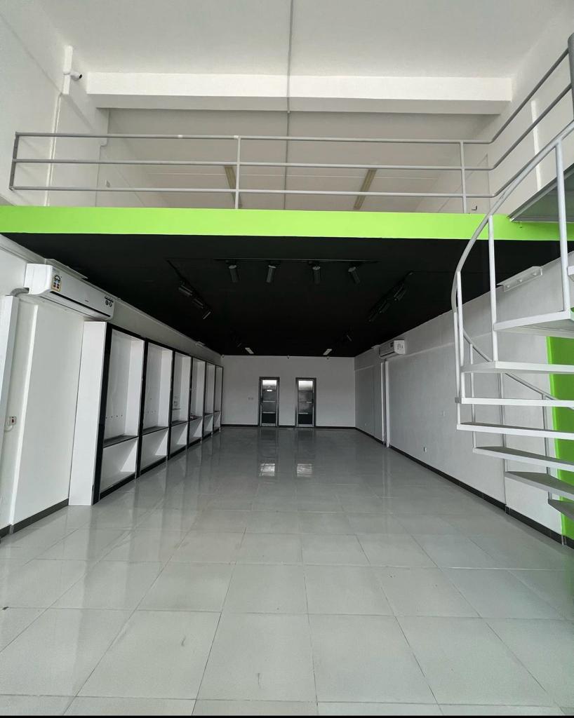 Shop for rent