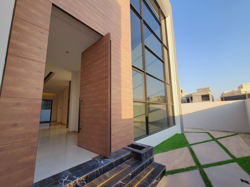 Villa For Sale
