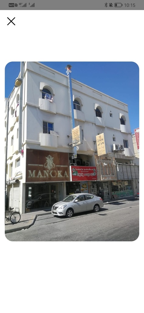 Building for rent Flats & Shops