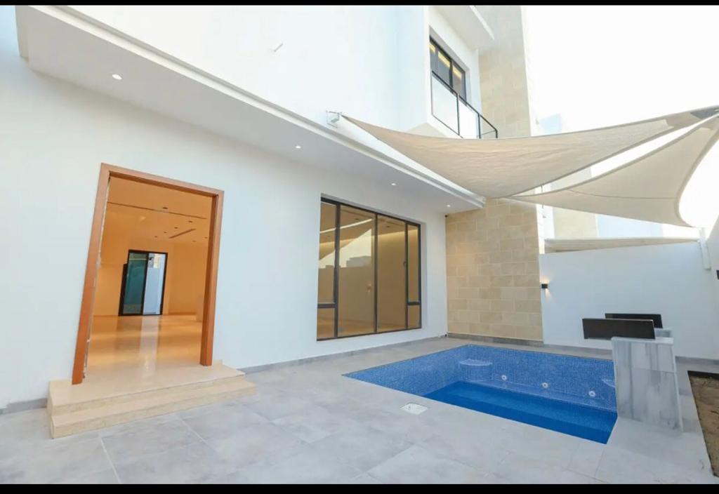 Villa for Sale located in the finest areas of Saar