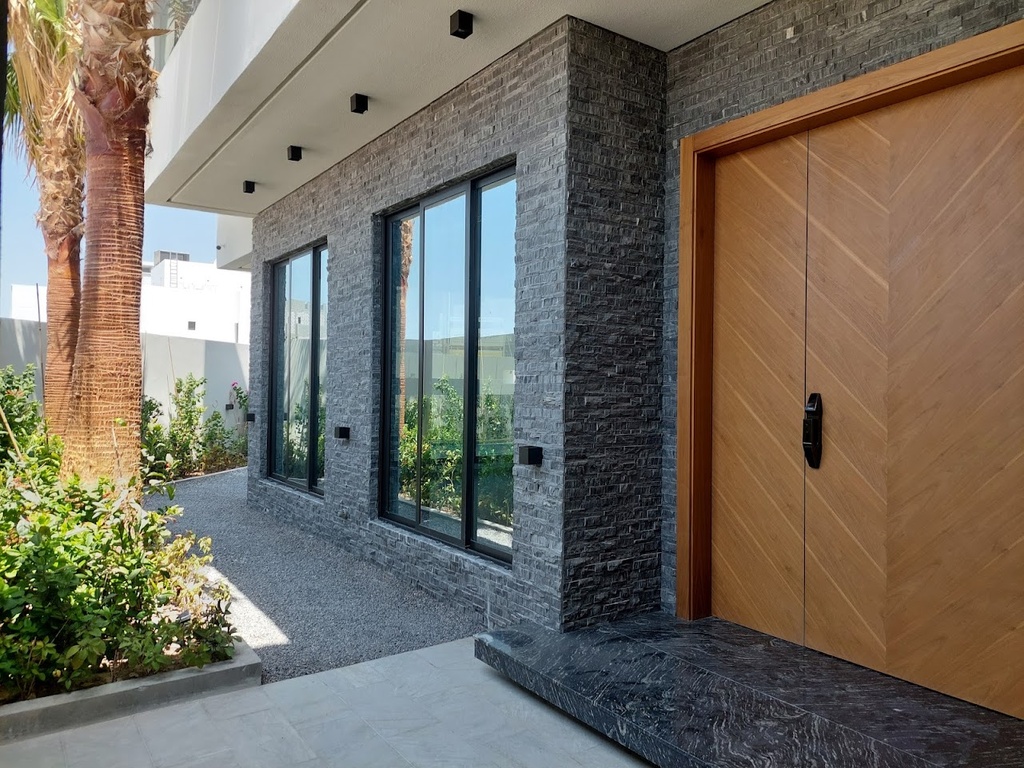 Brand New Luxurious Villa for Sale