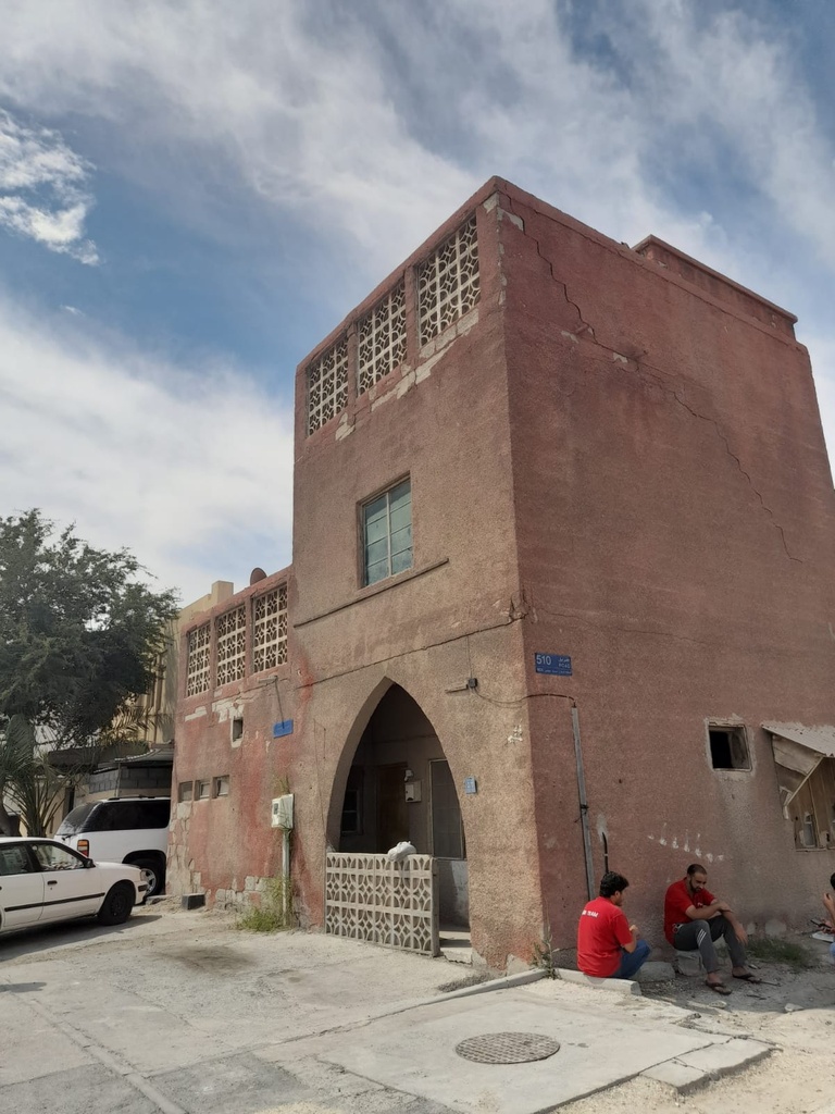 ISA TOWN HOUSE FOR SALE