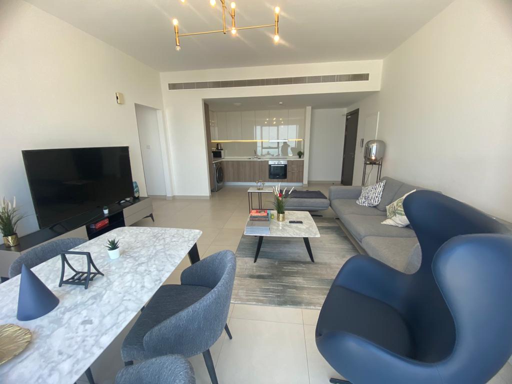 High Floor Luxury Seaview Modern Apartment For Rent