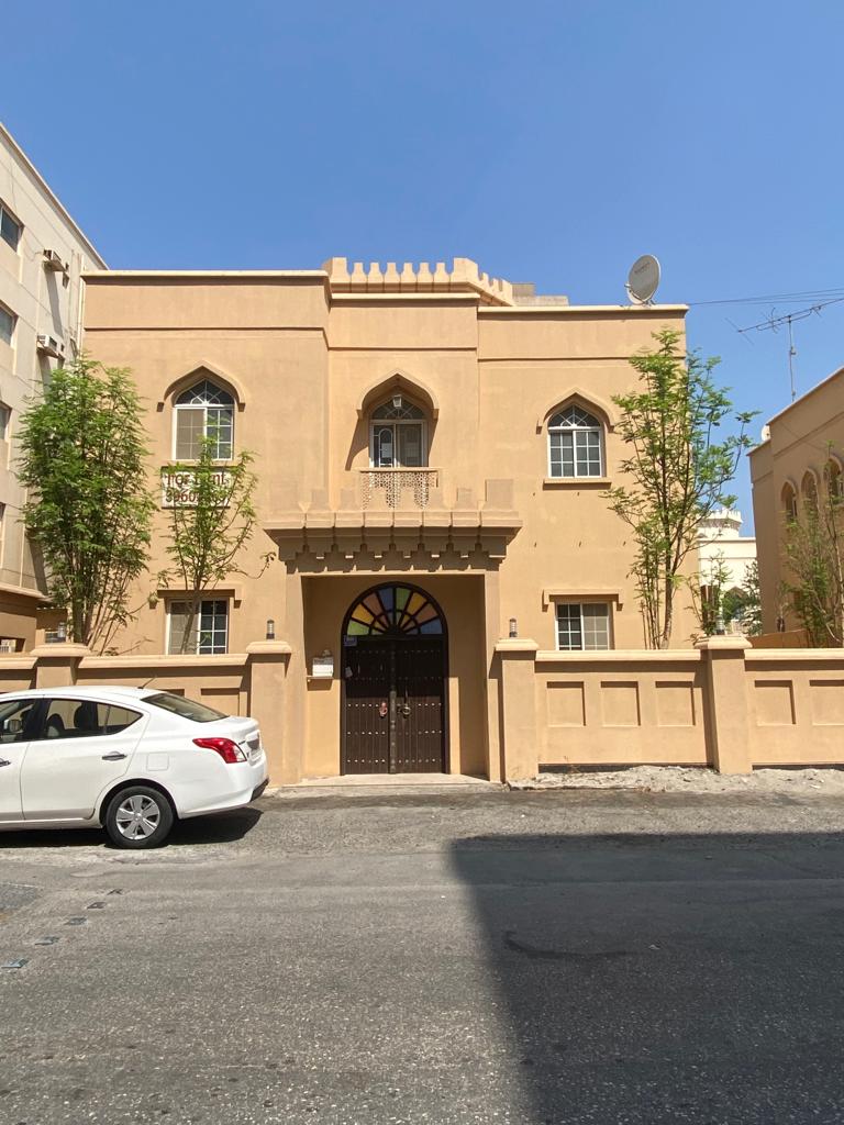 Two Storey 8BHK Commercial Villa For Rent