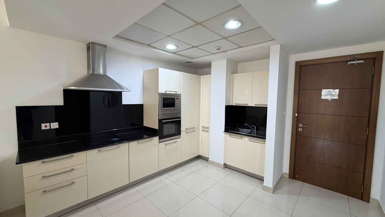 1BR FLAT FOR RENT IN JUFFAIR